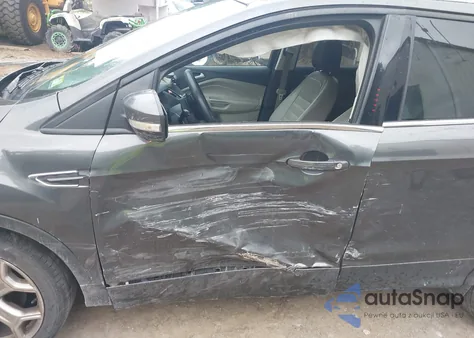 2017 Ford Escape Titanium from USA, damaged, VIN 1FMCU9J97HUE41711